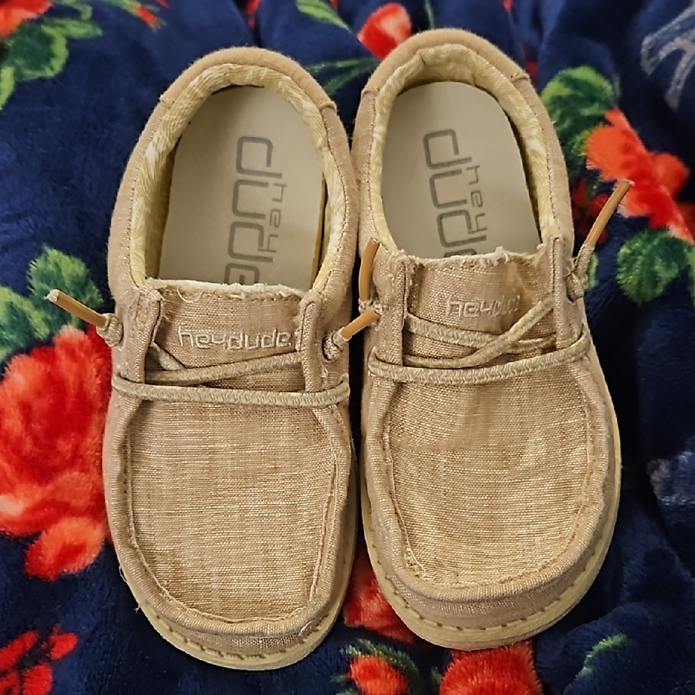 Hey Dude toddler boy shoes